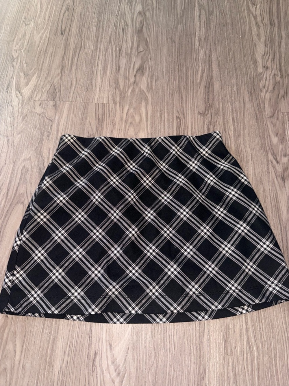 Old Navy Black Plaid Mini Skirt
